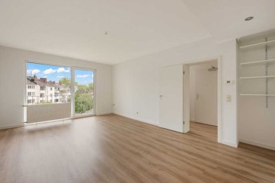 Dachgeschoss-Maisonette nahe Szeneviertel in Düsseldorf-Düsseltal