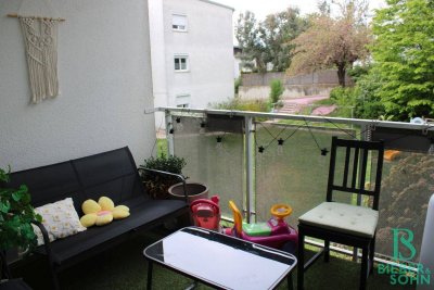 Optimale Jungfamilien-Wohnung mit Loggia, Gartennutzung und Garagenplatz!