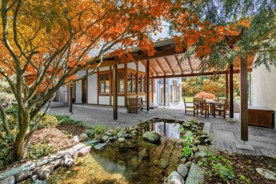 Geräumiges Familiendomizil mit Einliegerwohnung nahe Biotech-Campus und Haderner Forst