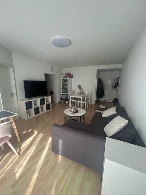 Nette 2 Zi.-Souterrain Wohnung mit Küche und Terrasse in ruhiger Wohnlage von Kriftel
