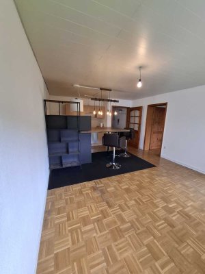 Schöne Wohnung mit Gartennutzung
