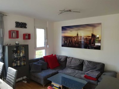 Exklusive 3-Zimmer-Erdgeschosswohnung mit geh. Innenausstattung mit Balkon und EBK in Regensburg