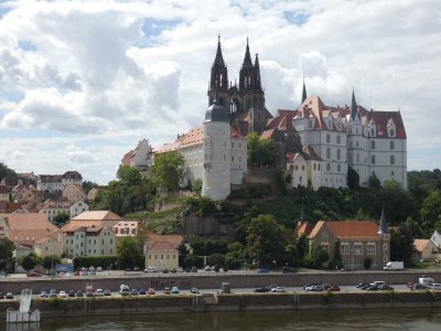 Geräumige 3-Zimmer-Wohnung mit gehobener Innenausstattung zum Erstbezug nach Modernisierung
