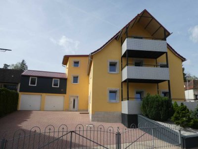 Wohnhaus mit Doppelgarage im Jahr 2024  neu voller Wärmeschutz  &  PV Anlage 15 kW