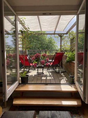 Zwischenmiete 1.11.-28.2.: Traum-Wohnung / Loft mit Dachterasse in Hamburg Eppendorf