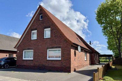 Gepflegte Wohnimmobilie mit drei zu vermietenden Einheiten und der Möglichkeit der weiteren Bebauung