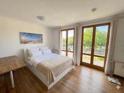 RAUMWUNDER | Helles 1-Zimmer-Apartment nahe historischem Ortskern von Altperlach