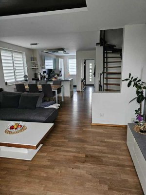 Sehr schönes, modernes Reiheneckhaus in exklusiver Wohnlage