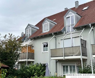 Charmante Dachgeschosswohnung in Schwandorf – 2 Zimmer-Wohnung in begehrter Lage nahe Krankenhaus