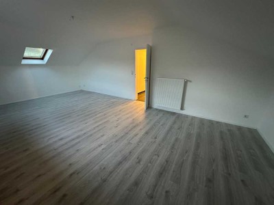 Schöne, frisch sanierte 3 Zimmer Wohnung in ruhiger Lage von Stolberg