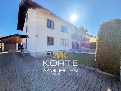 Charmante 2-Zimmer-Dachgeschosswohnung mit Einbauküche und Stellplatz