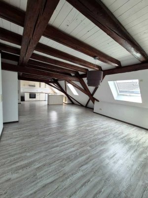 Dachwohnung in Gernsheim