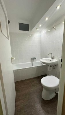 1-Zimmer Wohnung mit Balkon in Berlin-Spandau