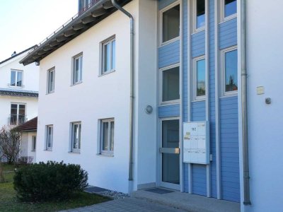 Schöne, gepflegte Wohnung mit Garten und Tiefgaragenplatz