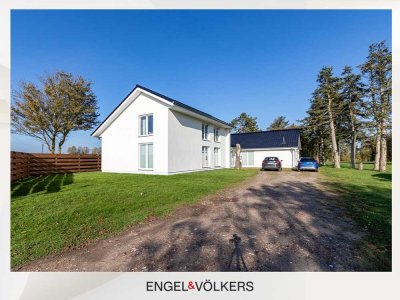 Kernsaniert und einzigartig: 297 m² Wohnidylle in Alleinlage