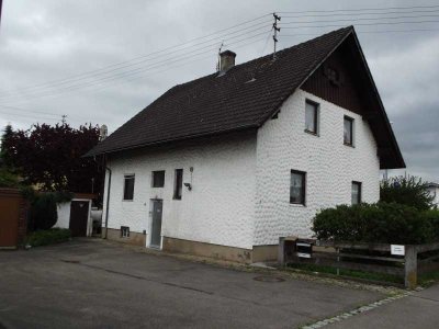 Einfamilienhaus mit Doppelgarage