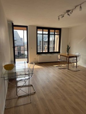 Helle 2-Zimmer Wohnung möbliert Augsburg-Innenstadt