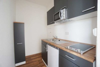 1-Raum Wohnung mit Einbauküche, Balkon und Aufzug