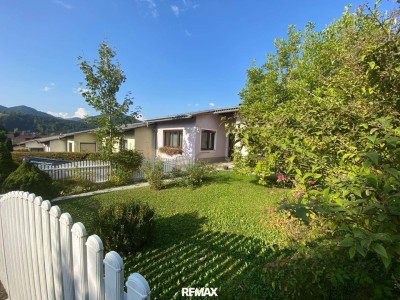 ***Mittelreihenhaus in ruhiger Siedlungslage – umfassend modernisiert, 221 m² Nutzfläche***