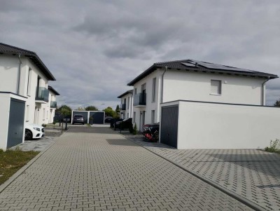 Luxus-Stadtville  bei Leipzig – Erstbezug 2022 | PV-Anlage | Wärmepumpe | Top-Ausstattung