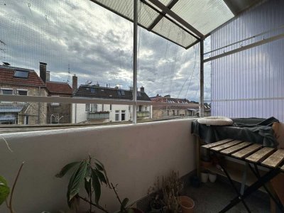 Befristung bis 30.10.2027! + EBK + Balkon