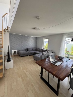 Helle Maisonette Wohnung in S-Bahn Nähe!