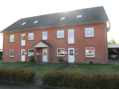 Sonnige, gepflegte Dachgeschosswohnung in Husum/Norderschlag von privat