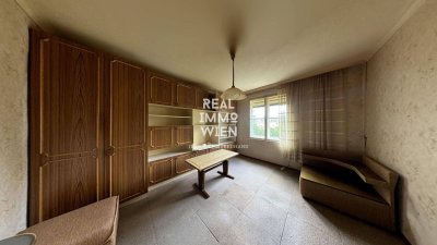 Charmante 2-Zimmer-Wohnung in Baden: Ihr sanierungsbedürftiges Juwel mit großem Potenzial