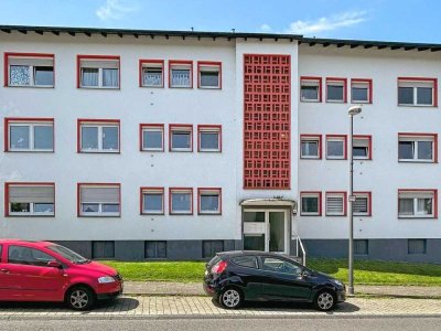 Ca. 2019 vollständig renovierte 3-Zimmer-Wohnung mit Balkon + Garage in Radevormwald-Keilbeck