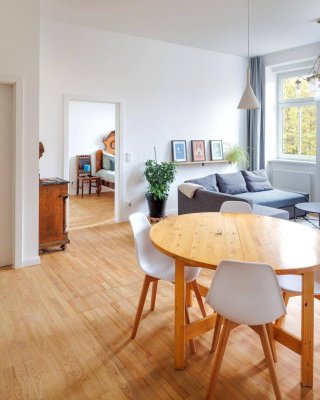 Schöner Altbaucharme mit Innenhofgarten! Direkt im Zentrum!