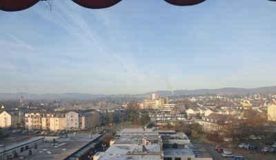 Helle 3-Zimmer Wohnung im 7. OG mit Balkon in Neuwied