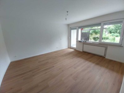 Modernisiertes 1 Zimmer Apartment mit Balkon in Duisdorf