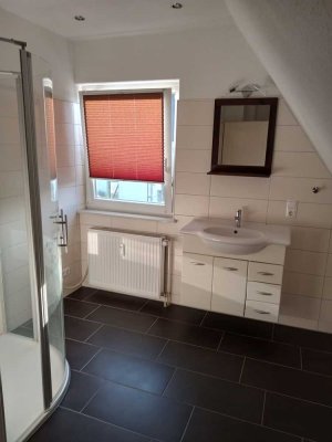 Single Dachgeschosswohnung in Sandkrug - Ortsteil Streekermoor zu vermieten z. 01.8.2025 oder früher