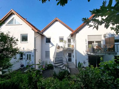 Ihr neues Familienglück auf zwei Etagen – modern, gemütlich, ruhig und zentral gelegen!
