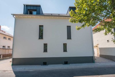 Erstbezug: Freundliche 4-Raum-Doppelhaushälfte mit gehobener Innenausstattung in Lampertheim