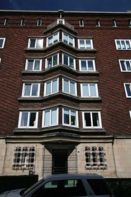 Hübsches, gepflegtes 1,5 -Zimmer-Appartment m. Rheinblick, Balkon u. Einbauküche zentr. Düsseldorf