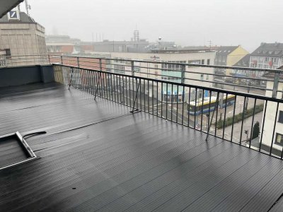 Charmante Maisonette-Wohnung mitten in Solingen City mit riesiger Dachterrasse