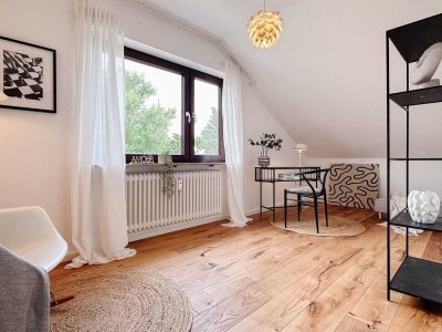sofort frei: neu renovierte 3 Zimmer mit Balkon und Stellplatz