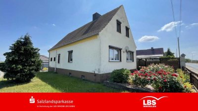 Haus mit Potenzial und Platz im Garten