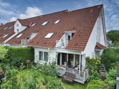 *Attraktive Maisonette-Wohnung über 3 Ebene mit Garten u. Balkon*