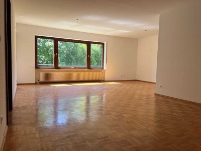 Großzügige 2-Zimmer-Wohnung in ruhiger Wohnlage