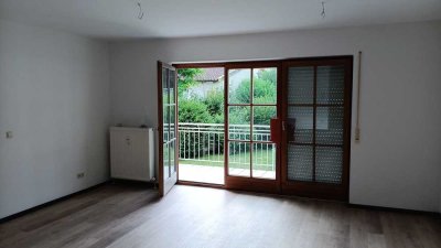 Geschmackvolle 1-Zimmer-Wohnung mit Balkon und Einbauküche in Bad Birnbach