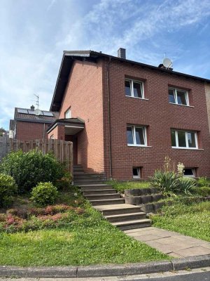 Gepflegte Doppelhaushälfte in Lindlar
