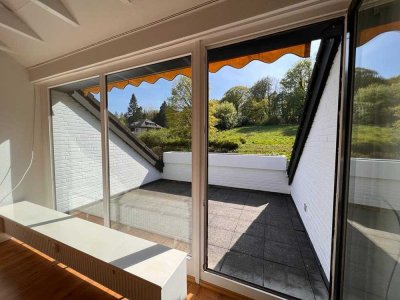 Großzügige Maisonettewohnung mit Loggia und Blick ins Naturschutzgebiet