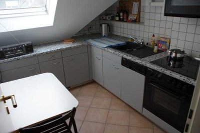 Exklusive, hochwertige 2-Raum-Maisonette-Wohnung mit geh. Innenausstattung mit EBK