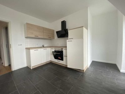 ~ 2 Monate mietfrei ~ Hübsche 3 Raum Wohnung mit Balkon im Zentrum