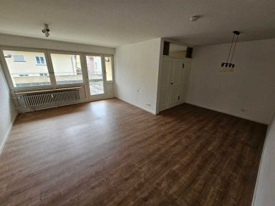 Helle 3,5-Zimmer-Wohnung mit großzügiger Terrasse in Ravensburg