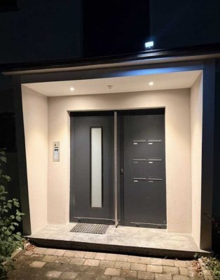 Erstbezug: Helle 3-Zimmer-Wohnung mit Südbalkon, Fußbodenheizung, Garage in Kripp