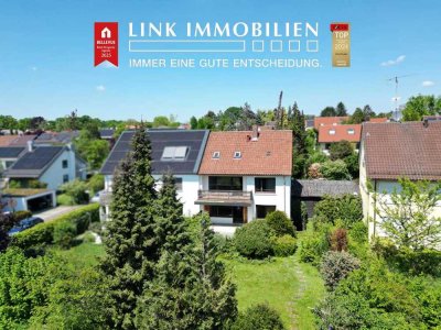 Großzügige Doppelhaushälfte mit traumhaftem Grundstück in Bestlage von Riedenberg