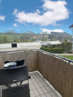 Kamin. Balkon. Zuhause. – gemütliche 3-Zimmer-Wohnung mit Parkplatz!